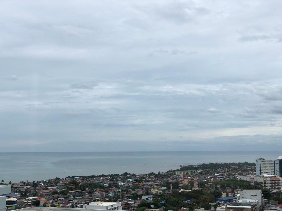 Avida Towers Davao Apartment Bagian luar foto